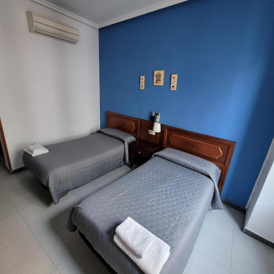Hostal Pan America Madrid Ngoại thất bức ảnh